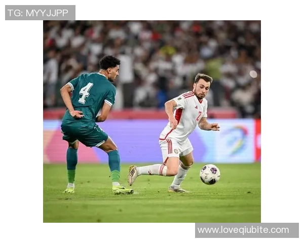 阿尔及利亚足球明星的崛起与成就探讨 阿尔及利亚足球明星的崛起与成就探讨